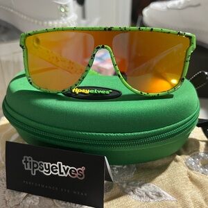 Tipsy Elves Neon Green Speckled Sunglasses with Orange Mirrored Lenses